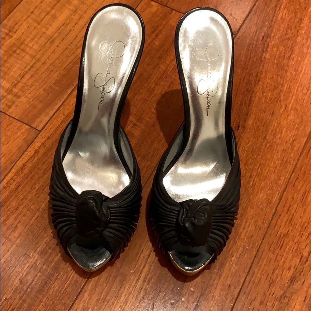 Black heels
